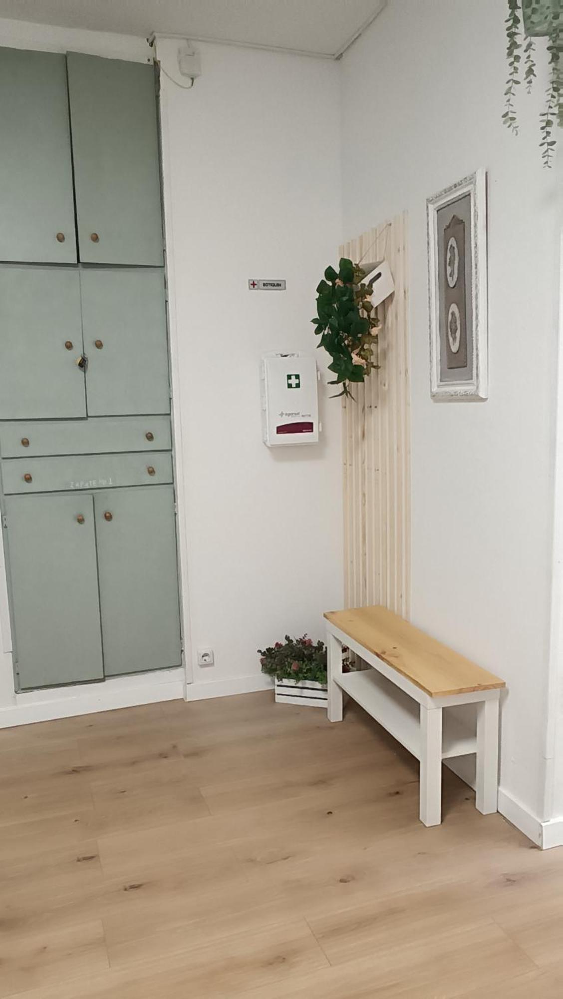 Bretema Hostal *